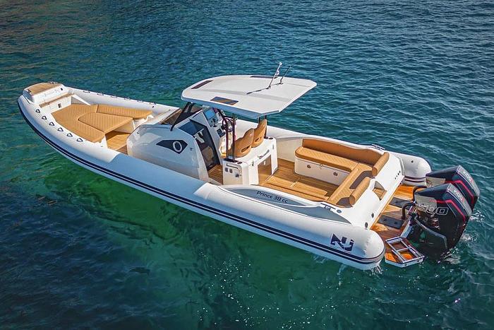 2025 Nuova Jolly Prince 38 Center Console