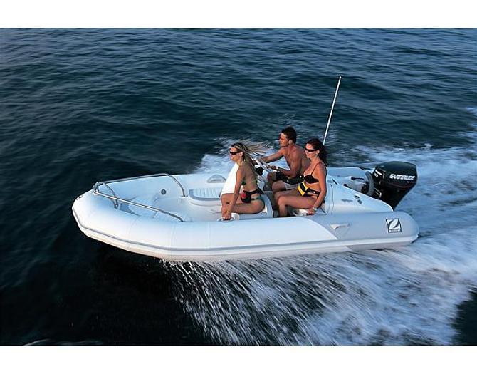 Used 2004 Zodiac Yachtline Deluxe 380