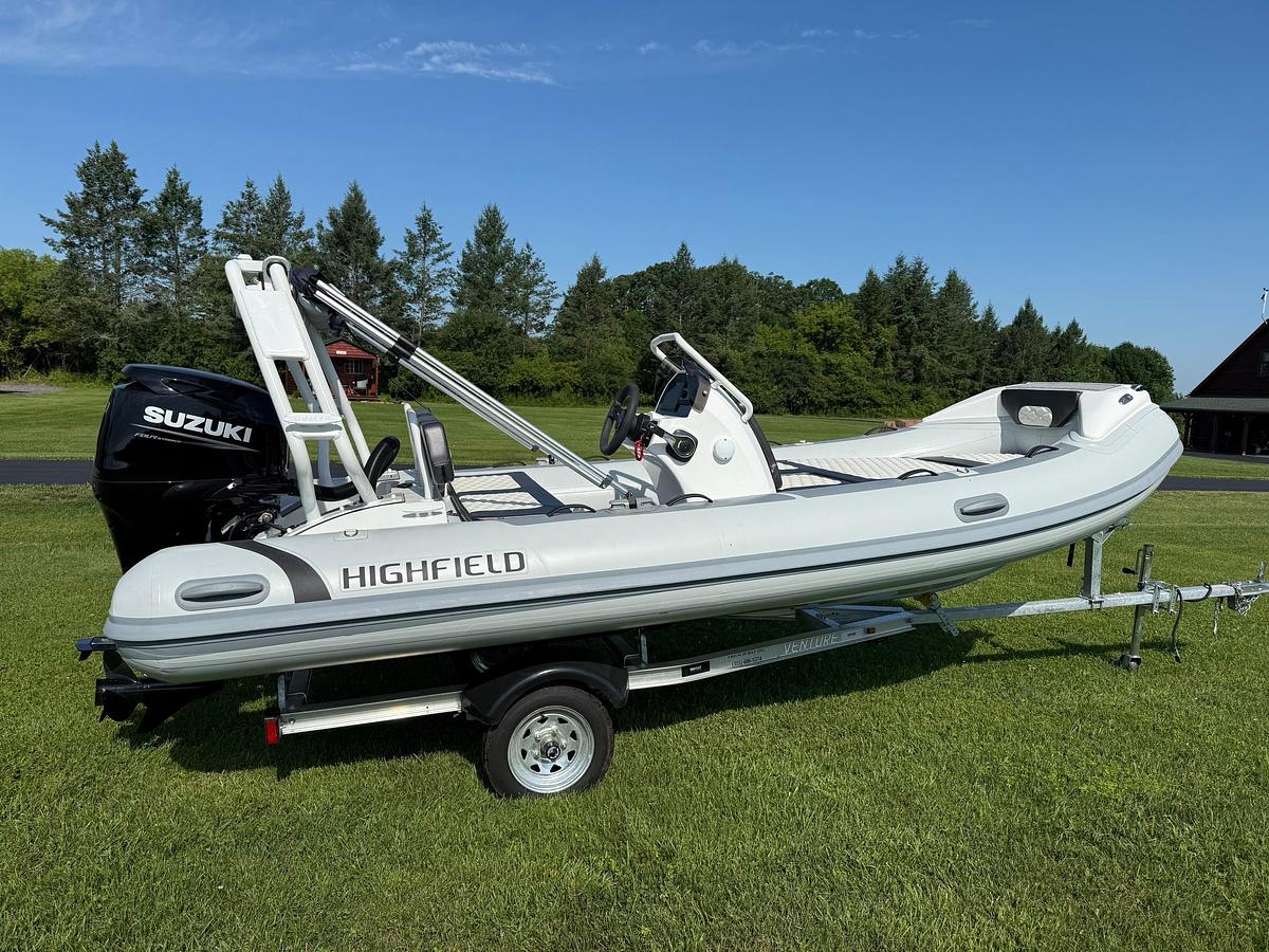 Used 2025 Highfield Sport 460