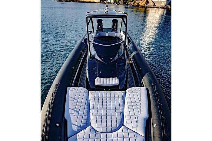 2025 Nuova Jolly Prince 43 Center Console