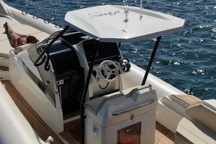 2025 Nuova Jolly Prince 33 Center Console