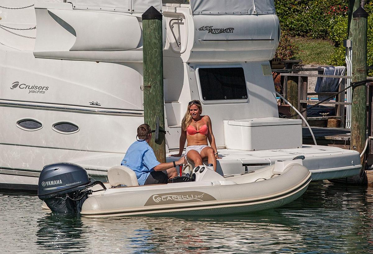 TEMPEST 340 YACHT TENDER