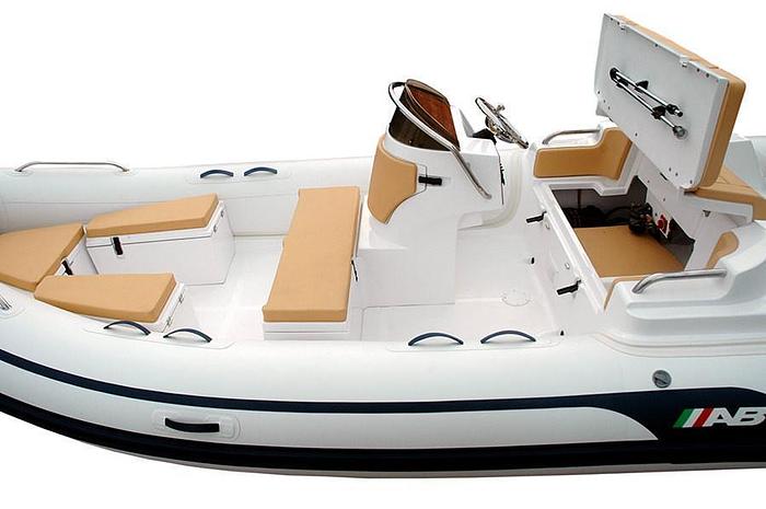 2025 AB Inflatables Oceanus 17 VST