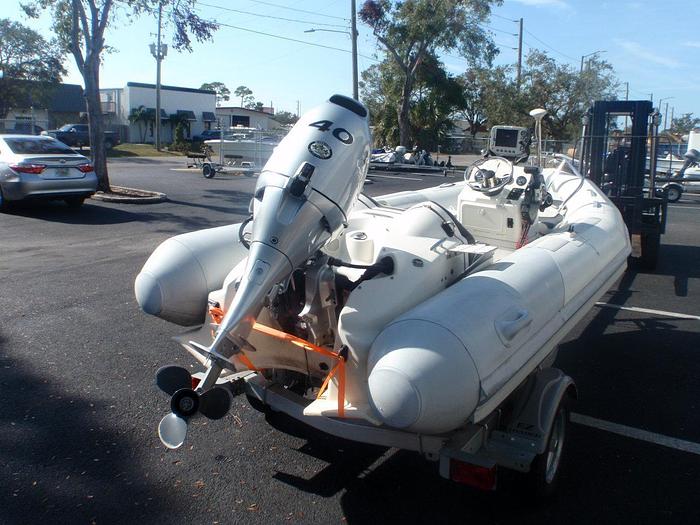 Used 2004 Zodiac Yachtline Deluxe 380