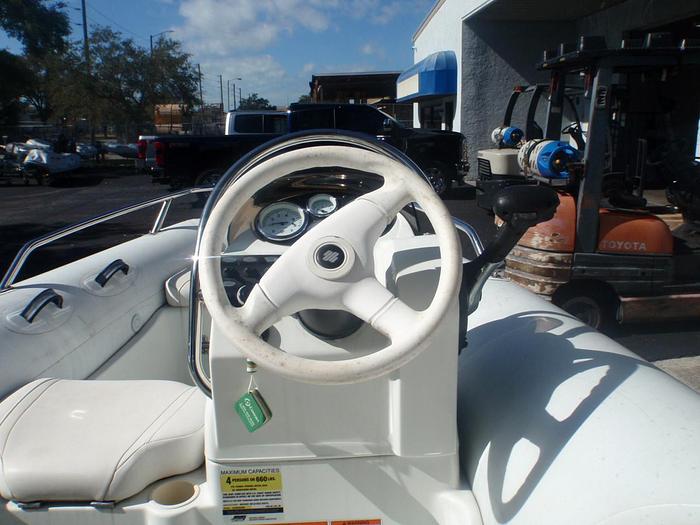 Used 2014 Mercury Amanzi 350