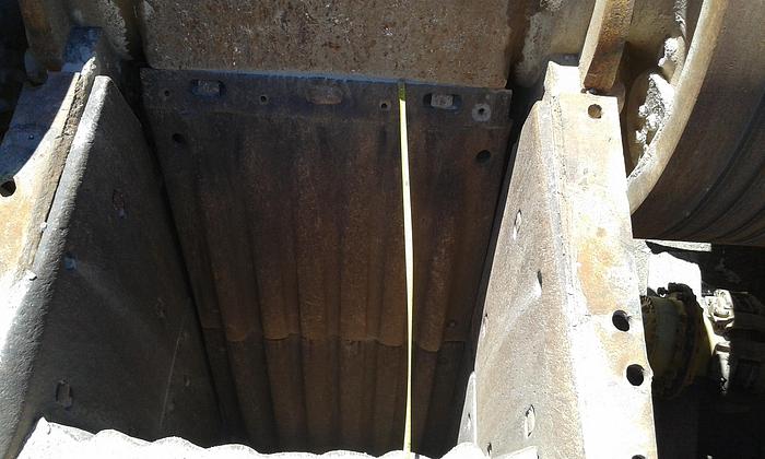 Usado Moinho de maxilas Lokomo CL100