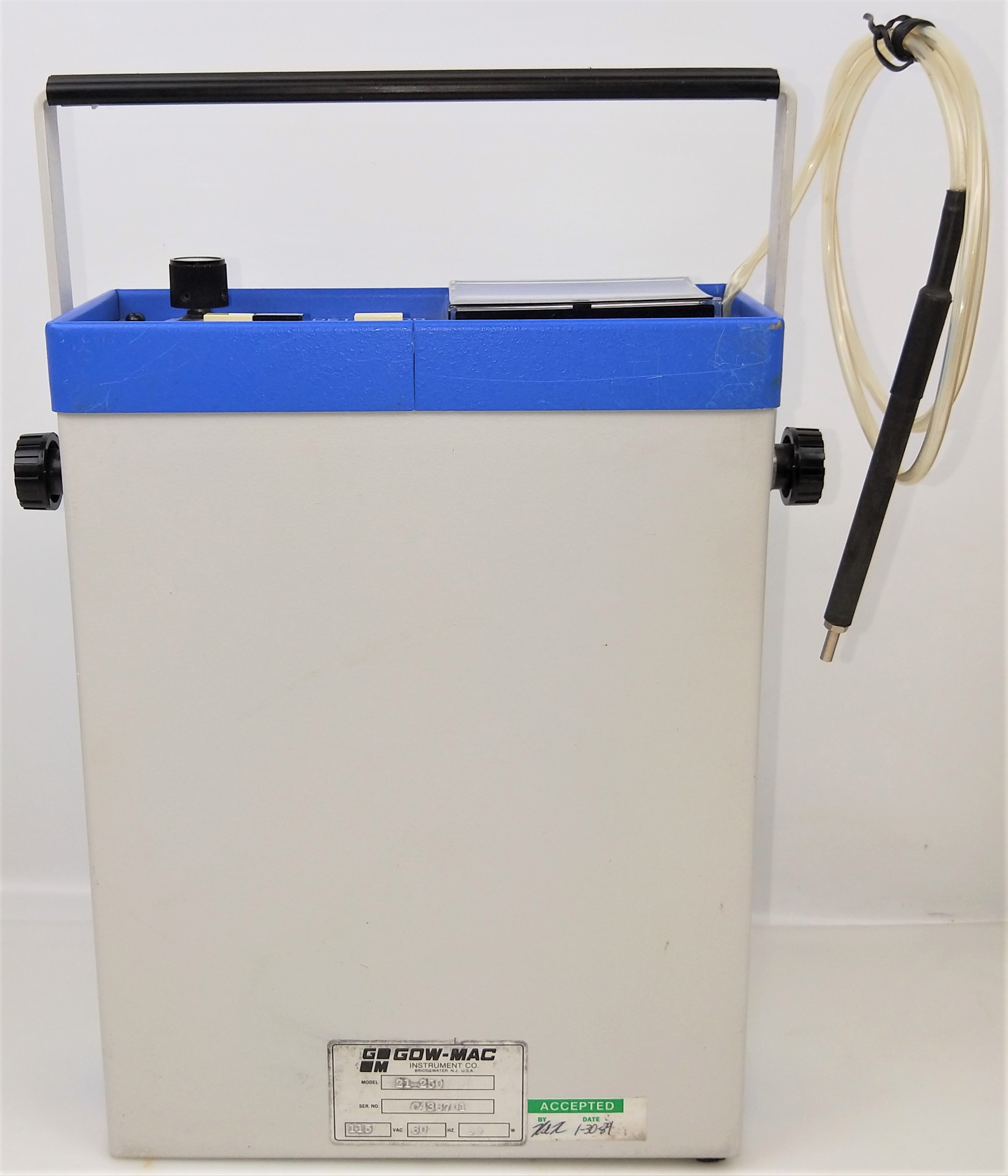 Used Gow-Mac 21-150 Helium Leak Detector for GC