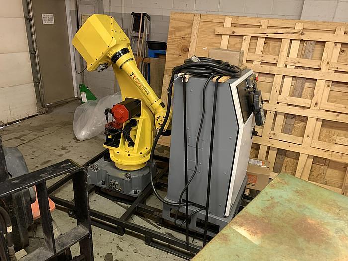 Used FANUC M710iB/45 6 AXIS ROBOT WITH RJ3iB CONTROLLER - REFURBISHED