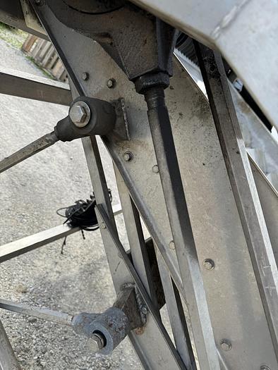 Used Magnuson Engineering Shufflo Feeder and Slicer 54" Wide