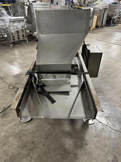 Used 2001 Samlley Vibratory Conveyor