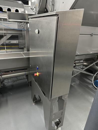 Used 2017 JBT FINTON Sweet Bell Pepper Coreing Machine 2016115/320