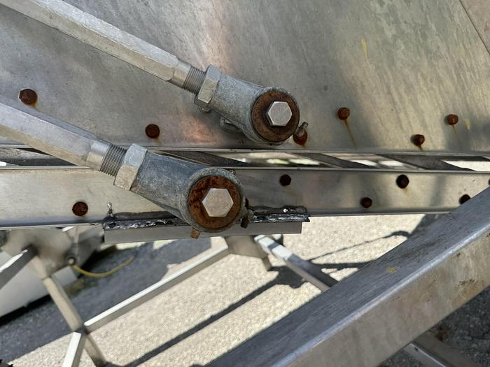 Used Magnuson Engineering Shufflo Feeder and Slicer 54" Wide