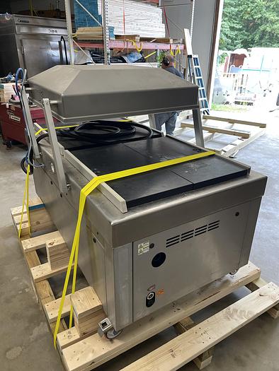 Used 2022 Hollymatic  Polar 2-85 Dual Chamber Vacume Sealer