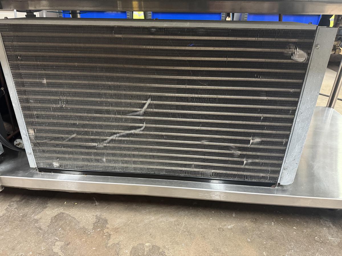 Used 2016 Leslie Fisher Engineering Inc. Stainless Steel Chiller Table