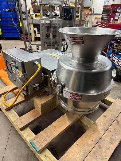 Refurbished Urschel Laboratories CC-D Slicer