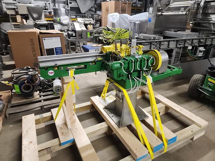 Used FMC Corn Cutter 3-AR