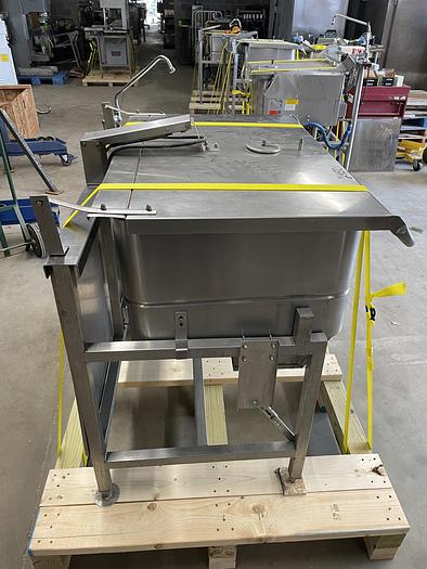 Used Groan Commercial Manual Tilting Braising Pan NHFP-4-9
