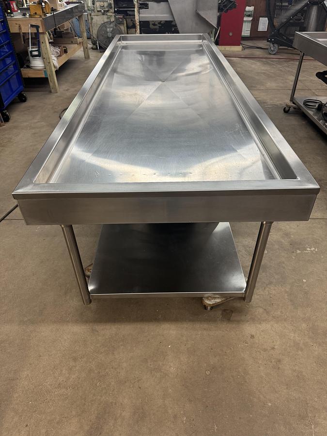 Used 2016 Leslie Fisher Engineering Inc. Stainless Steel Chiller Table