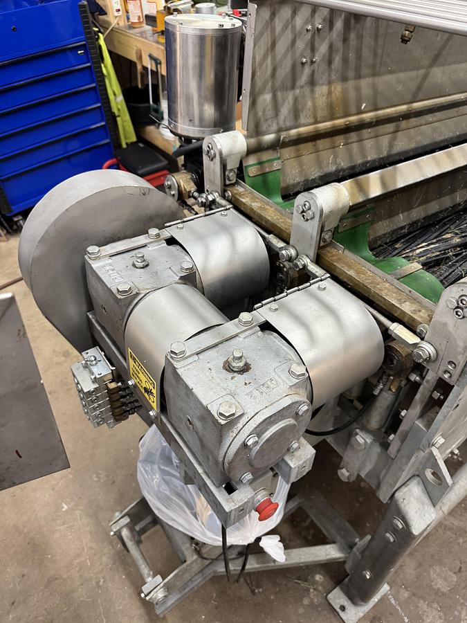 Used 2015 A&K Development Company Sweet Corn Husker Series II