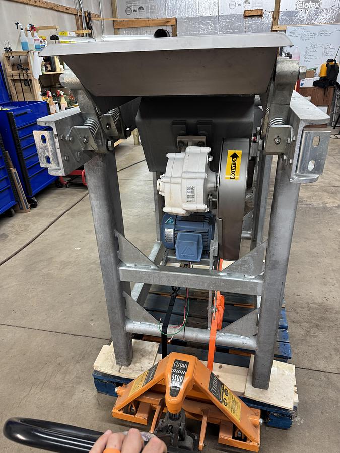 Used 2015 A&K Development Company Sweet Corn Husker Series II