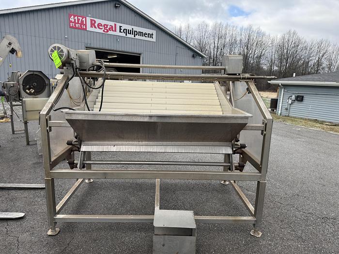 Used Grove Dale Corporation Shufflo Feeder 60"