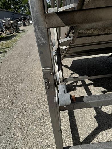 Used Magnuson Engineering Shufflo Feeder and Slicer 54" Wide