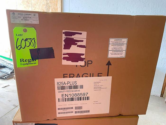Used 2020 BERKEL Equipment BERKEL 825A Plus Manual Gravity Feed Meat Slicer