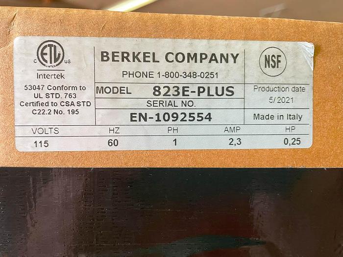 Used 2021 BERKEL Equipment BERKEL 823E-PLUS Manual Gravity Feed Meat Slicer
