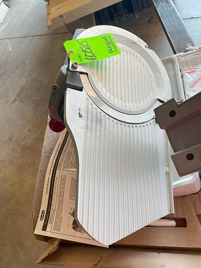 Used BERKEL Equipment BERKEL X13AE-PLUS Automatic Gravity Feed Meat Slicer