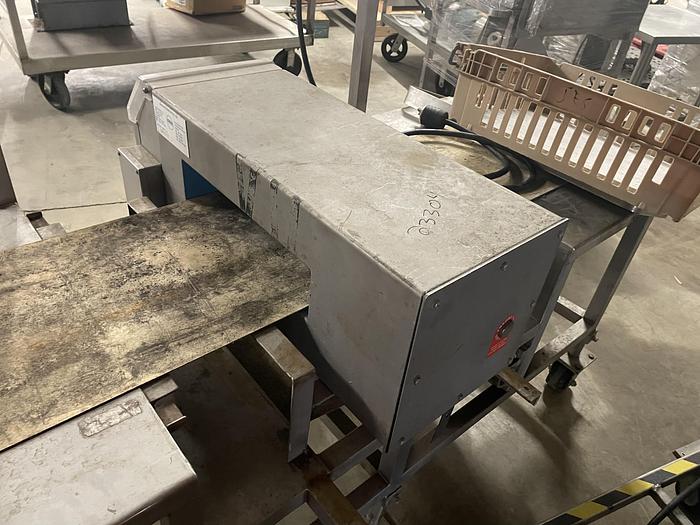 Used Loma Metal Detector MN: IQ