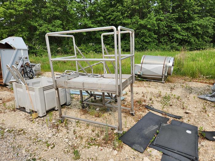 Used Custom Designed & Manufactured Stainless Steel Operators Platform