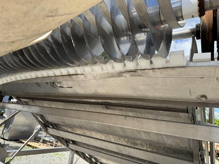 Used Magnuson Engineering Shufflo Feeder and Slicer 54" Wide