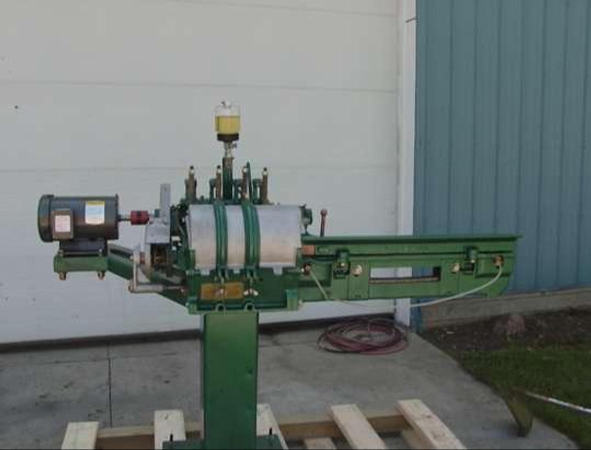 Refurbished FMC Corn Cutter 3-AR Hankd Feed Corn Cutter