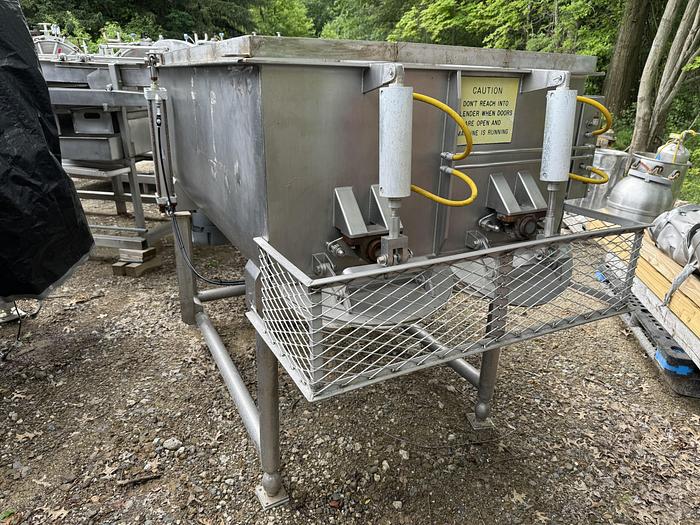 Used Ribbon Blender  Dual 24" Ribbon