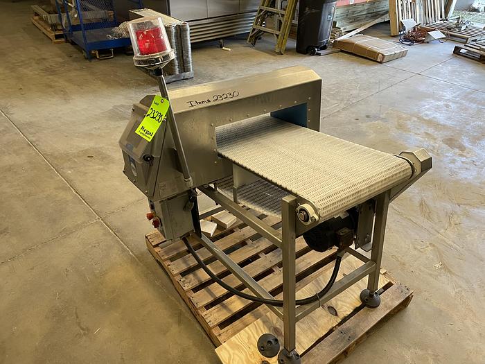 Used LOMA Systems Metal Detector IQ3