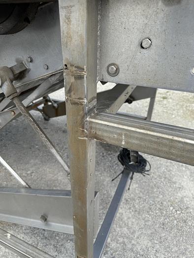 Used Magnuson Engineering Shufflo Feeder and Slicer 54" Wide