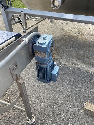 Used Custom Designed and Fabricated Stainless Steel Product Conveypr