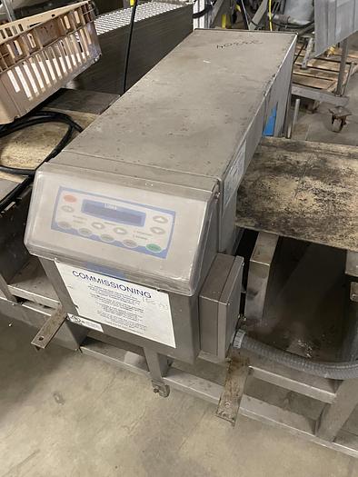 Used Loma Metal Detector MN: IQ