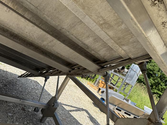 Used Magnuson Engineering Shufflo Feeder and Slicer 54" Wide