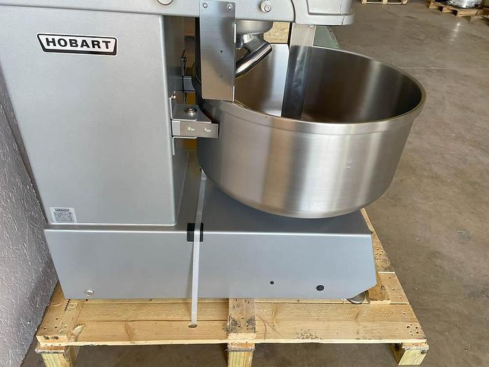 Used HOBART HLS 180-1