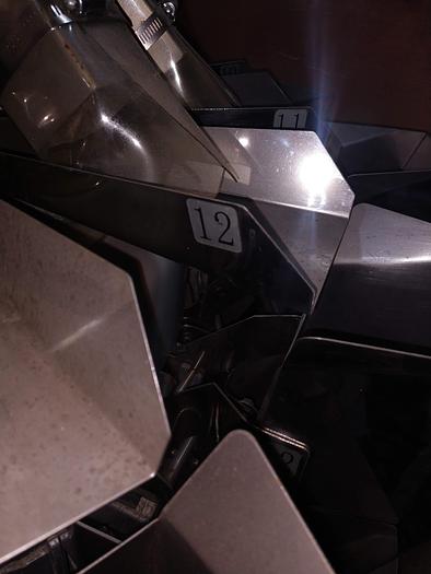 Used Combi 12 Head scale