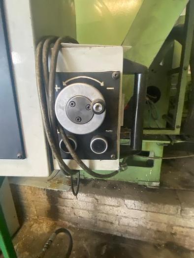 Used 1991 Bridgeport Interact 300 CNC Toolroom Milling Machine