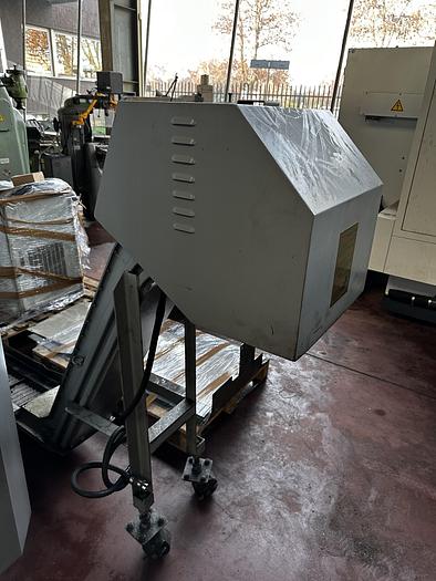 Usato SHE HONG VMC 1020 A