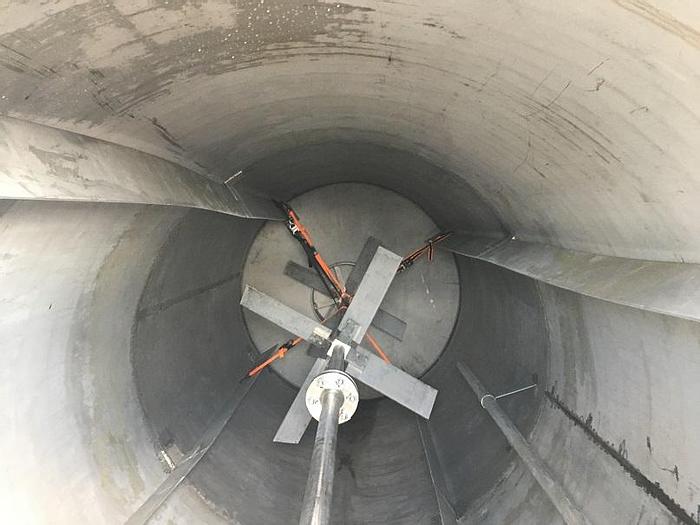 Used 4,000 GALLON MIX TANK – 2 HP – T-304 S/S (#9715)