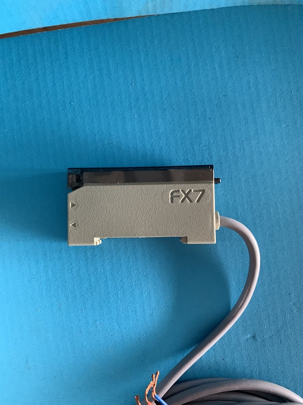 Used Sunx Photoelectric Switch FX-7