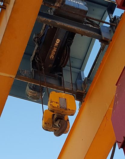 Usado Pórtico rolante de 10 ton DEMAG