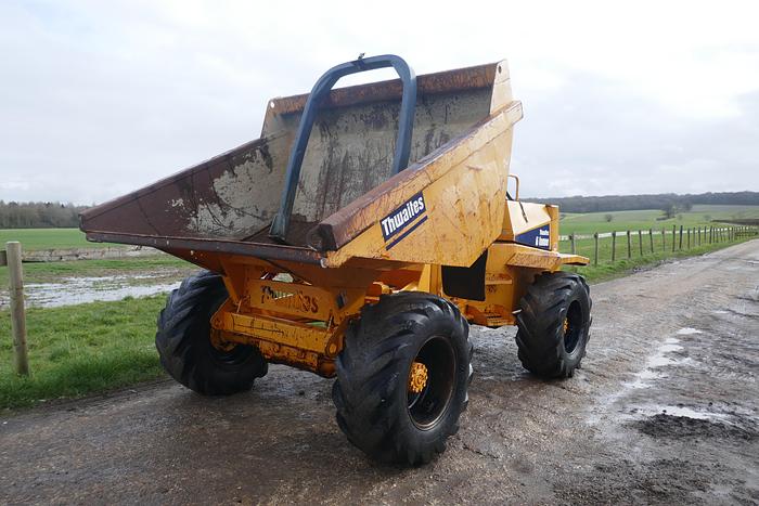 Used 2002 THWAITES 6 TONNE