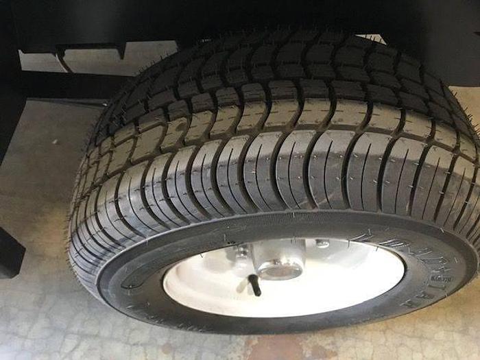 Used 2015 Columbia ParCar SU5-L