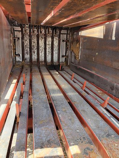 Used Hesston 4790 Baler w/ Accumulator