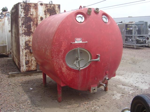 Refurbished 1000 GALLON JACKETED STORAGE TANK